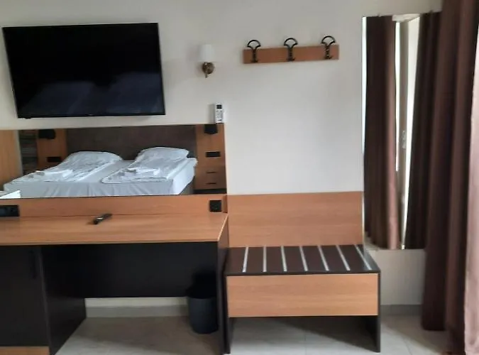 Luxurious Nani Кранево