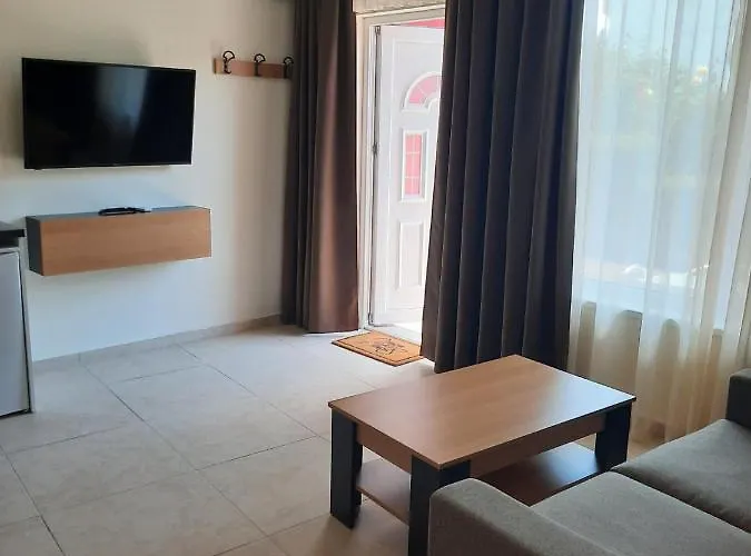 Апартаменты Luxurious Nani