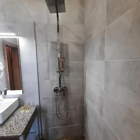 דירה Luxurious Nani