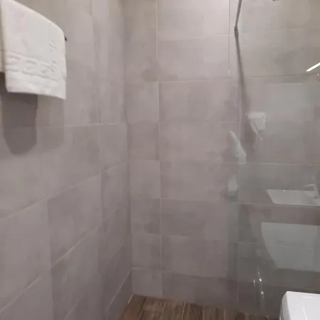 Luxurious Nani Lägenhet Kranevo