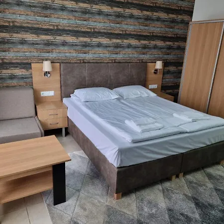 луксозни студиа нани