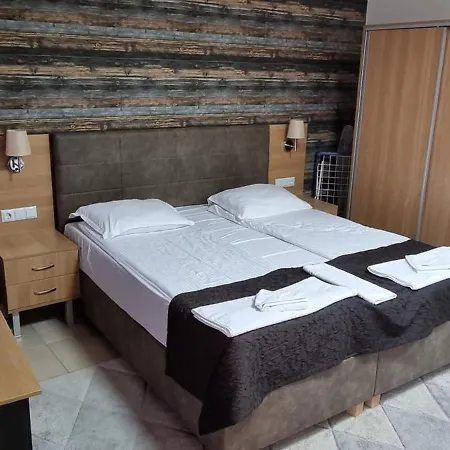 луксозни студиа нани Апартамент *