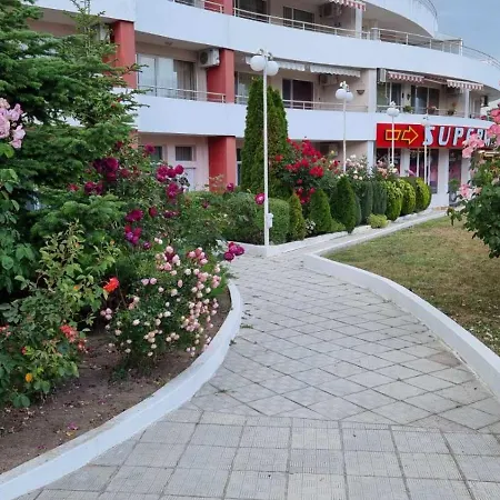 Lägenhet Luxurious Nani Kranevo