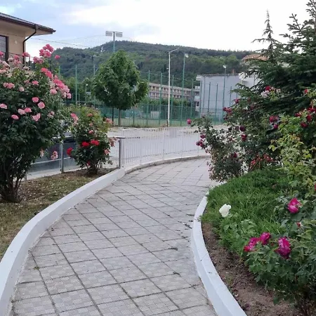 Luxurious Nani Kranevo